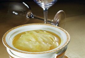 国宴浓汤海虎翅