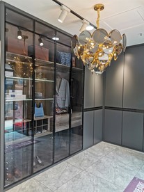 轻奢衣帽间灰色衣帽间