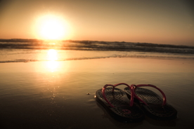 拖鞋人字拖平拖图片