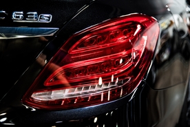 跑车豪车轿车街道城市建筑