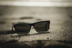 眼镜太阳镜近视镜墨镜图片