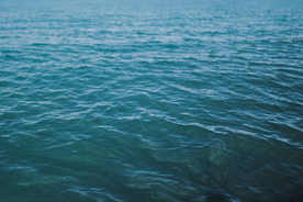 水面波纹图案背景图片