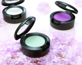 化妆品补妆工具图片