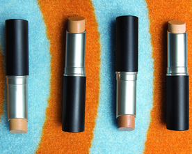 化妆品补妆工具图片