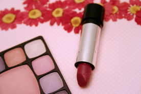 口红化妆品图片