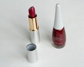 口红化妆品图片