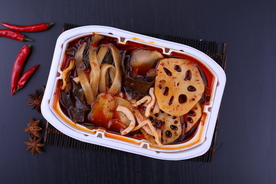 自热方便火锅图片