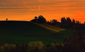 山川剪影风景图片