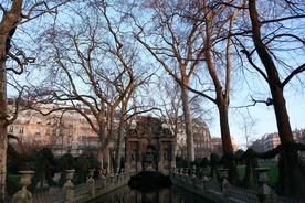 卢森堡城堡古堡建筑图片