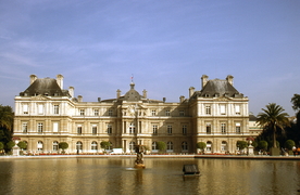 卢森堡城堡古堡建筑图片