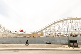 过山车惊险刺激图片