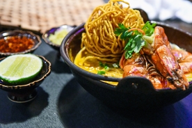 面条 米粉 美食