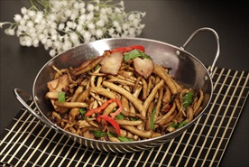 干锅茶树菇
