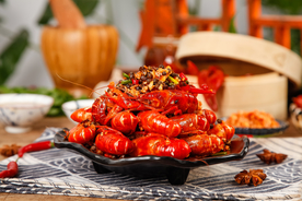 麻辣小龙虾