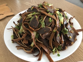 凉拌菌干