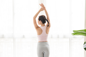 瑜伽健身柔美女性人物背景素材