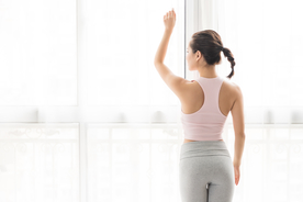 瑜伽健身柔美女性人物背景素材