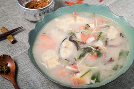 疙瘩汤美食食材食物背景素材