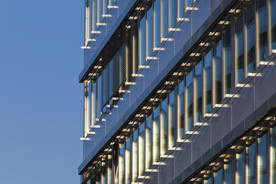 现代建筑 科幻建筑 玻璃幕墙