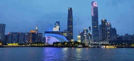 夜晚的珠江