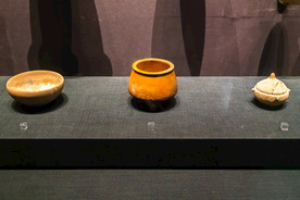 陶盆三足罐陶甄