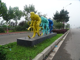 自行车比赛雕塑