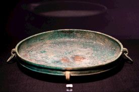 秦代青铜盘量器