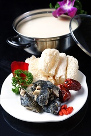 汤锅竹荪乌鸡汤锅