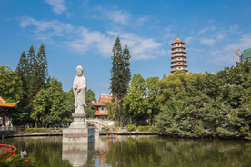 西禅寺中心湖