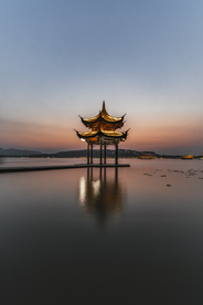 集贤亭