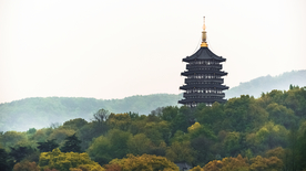 山脉塔
