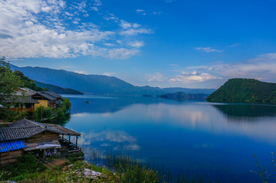 泸沽湖