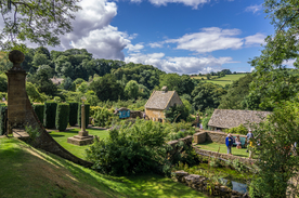 中世纪田园风景摄影图