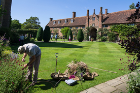 中世纪田园风景摄影图