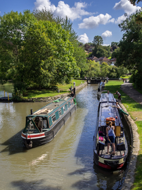 中世纪田园风景摄影图