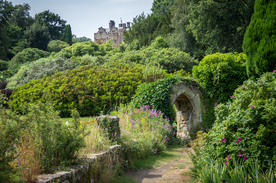 中世纪田园风景摄影图