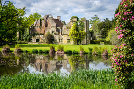 中世纪田园风景摄影图