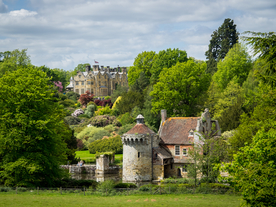 中世纪田园风景摄影图