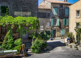 中世纪田园风景摄影图