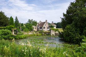 中世纪田园风景摄影图