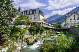 中世纪田园风景摄影图