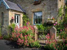 中世纪田园风景摄影图