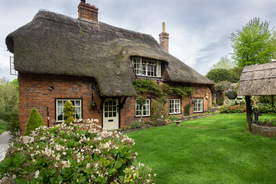 中世纪田园风景摄影图