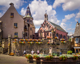 中世纪田园风景摄影图