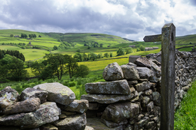 中世纪田园风景摄影图