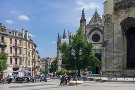 中世纪田园风景摄影图