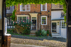 中世纪田园风景摄影图