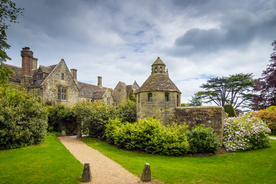 中世纪田园风景摄影图
