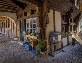 中世纪田园风景摄影图