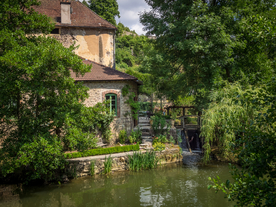 中世纪田园风景摄影图